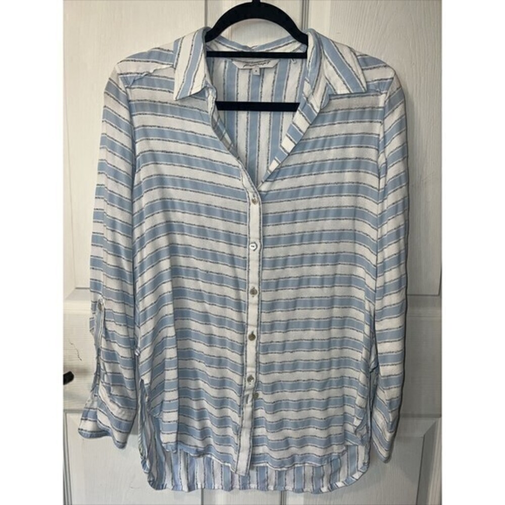 FOXCROFT Women’s Blue & White Striped‎ Button Down Shirt High Low Top Size 8
